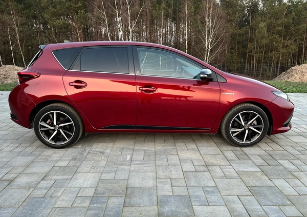 Toyota Auris cena 65900 przebieg: 53000, rok produkcji 2017 z Turek małe 781